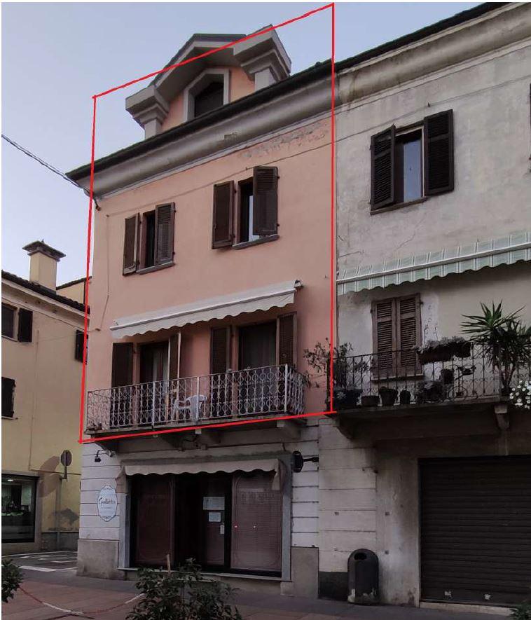 immobile APPARTAMENTO CON CANTINA, DUE MAGAZZINI ALL'ASTA IN CORSO NUOVA ITALIA, SANTHIA' (VC) - 1