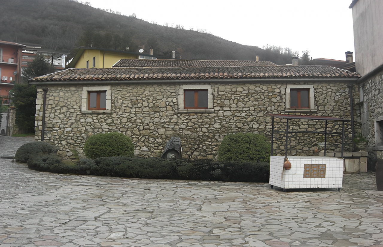 immobile COMPENDIO IMMOBILIARE ALL'ASTA IN VIA MATTEOTTI, MERCOGLIANO (AV) - 4