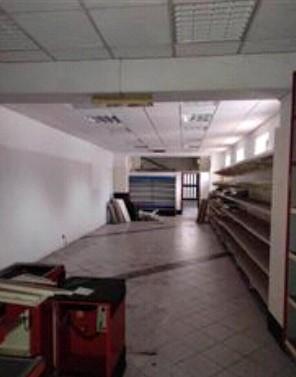 immobile AMPIO NEGOZIO ALL'ASTA IN VIALE LOMBARDIA, RESCALDINA (MI) - 5