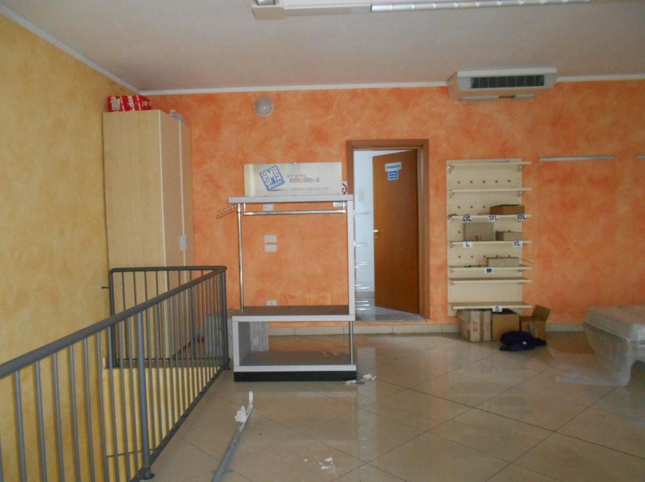 immobile CAPANNONE ALL'ASTA CON PARCHEGGIO ESTERNO IN VIA FOSSETTA, TERRASSA PADOVANA (PD) - 3