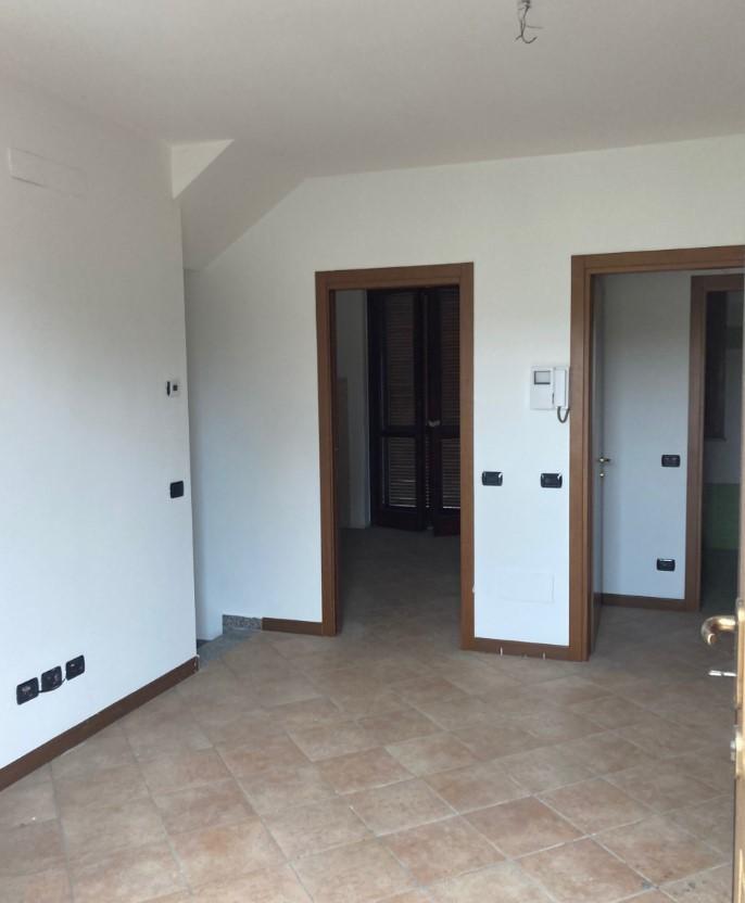 immobile VILLA CON GARAGE ALL'ASTA IN VIA SALVO D'ACQUISTO, BUSCATE (MI) - 1