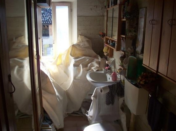 immobile CASA ALL'ASTA CON DEPOSITO E TERRENI IN VIA CASE SPARSE, ROCCHETTA TANARO (AT) - 4