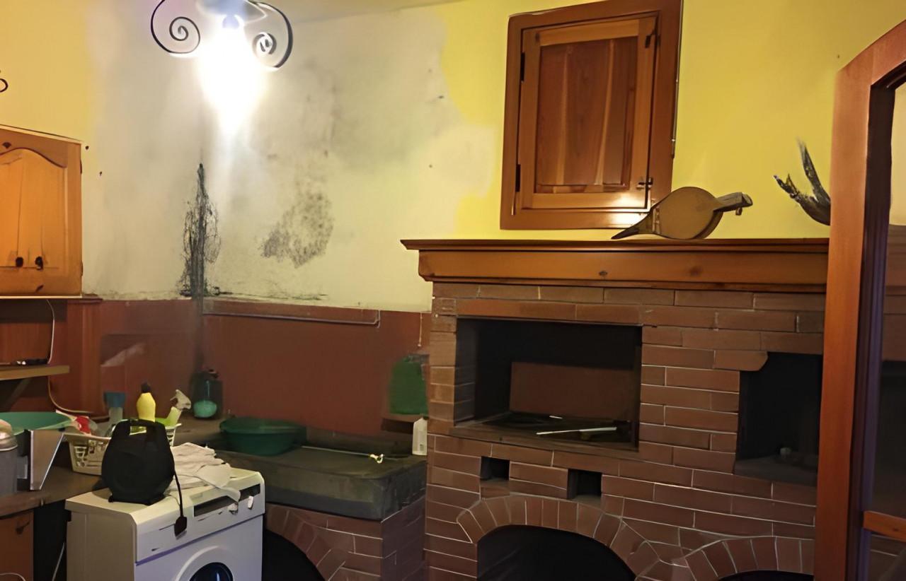 immobile CASA SINGOLA ALL'ASTA IN VIA VAL DI SAMMOMME', COMUNE DI PISTOIA (PT) - 2