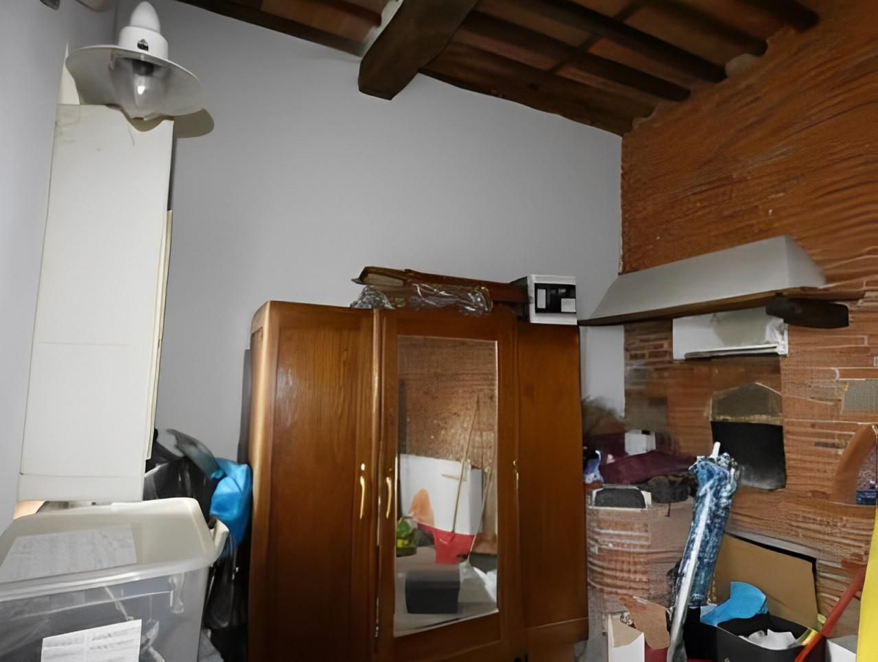 immobile MAGAZZINO ALL'ASTA IN VIA DEL MONTE, PORCARI (LU) - 3