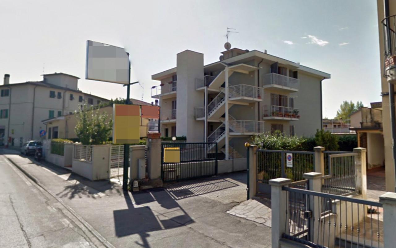 immobile TRILOCALE CON GARAGE ALL'ASTA IN VIA 2 GIUGNO, BUCINE (AR) - 1