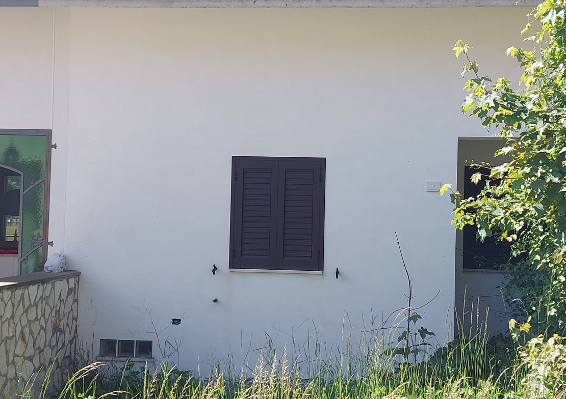 immobile VILLA ALL'ASTA CON AREA ESTERNA IN VIA ROBERTO ROSSELLINI, VASTOGIRARDI (IS) - 2