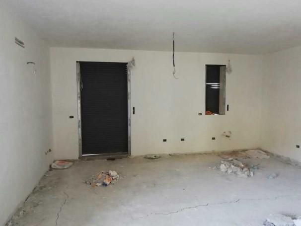 immobile CASA ALL'ASTA DA ULTIMARE CON GARAGE IN VIA ORIANA FALLACI, COLOGNO AL SERIO (BG) - 3