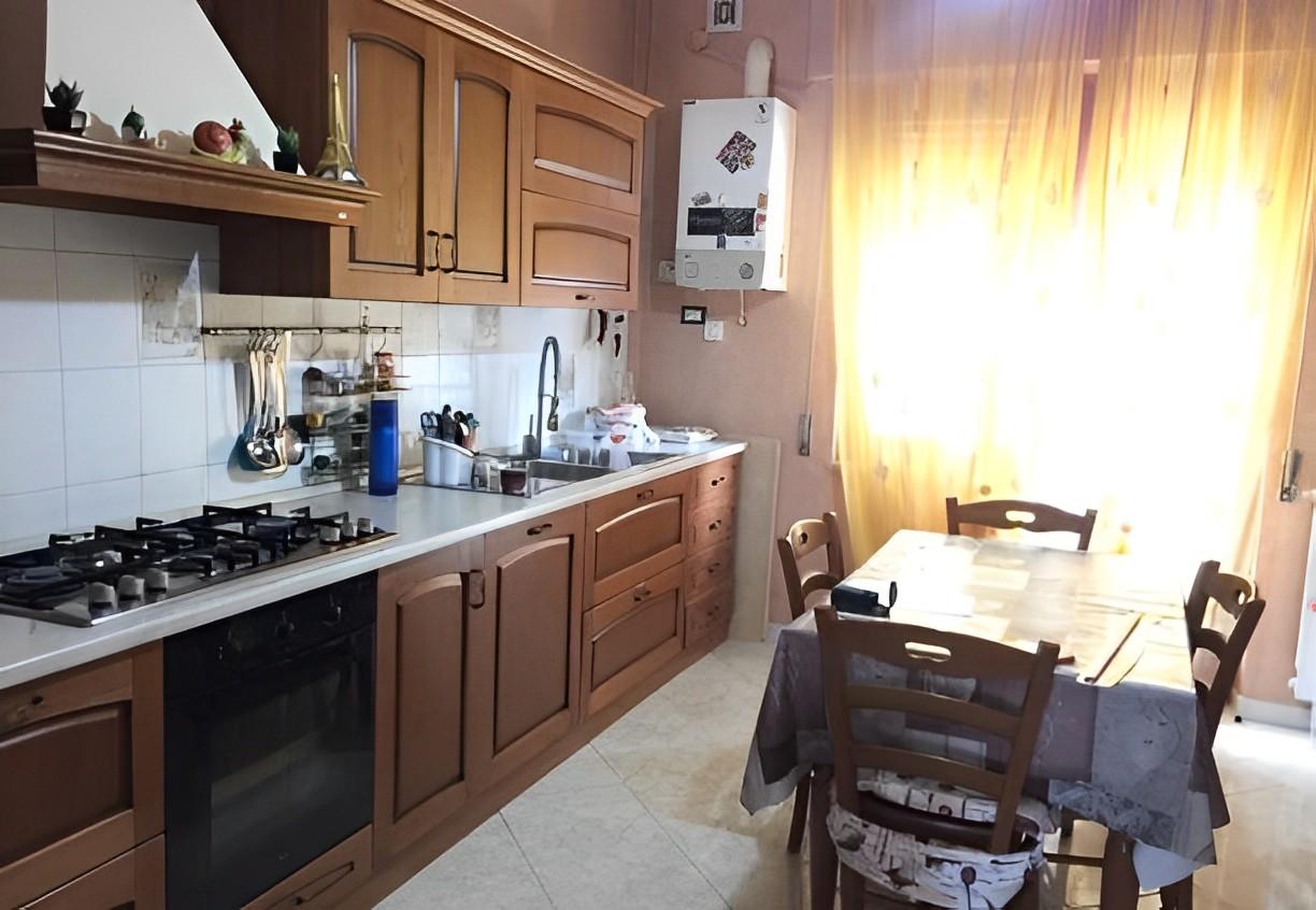 immobile QUADRILOCALE ALL'ASTA CON GARAGE IN VIA SAN GIOVANNI DA CAPESTRANO, VASTO (CH) - 2