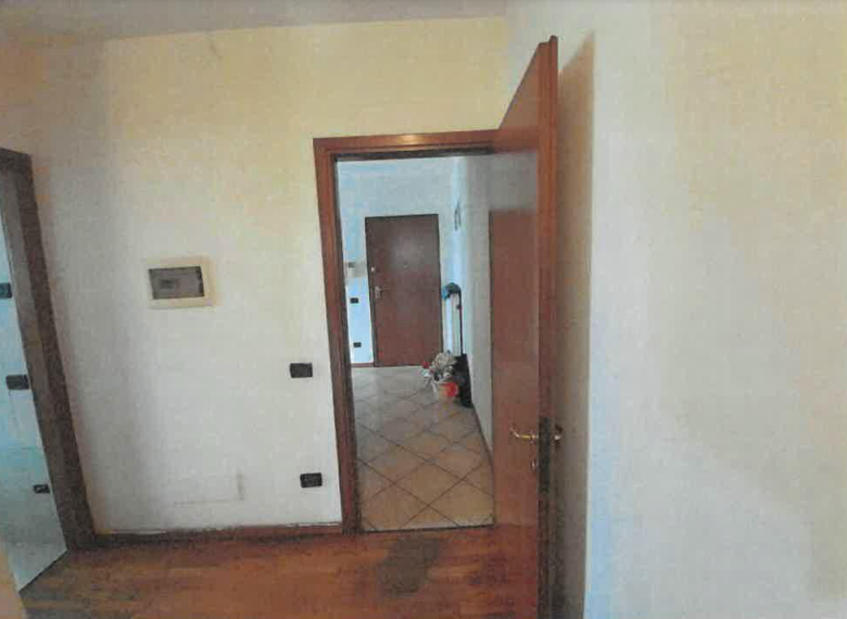 immobile TRILOCALE ALL'ASTA CON GARAGE E GIARDINO IN VIA GIORGIONE, SAN VENDEMIANO (TV) - 5