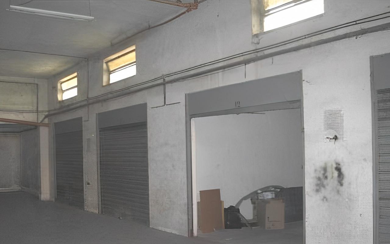 immobile BOX AUTO ALL'ASTA IN VIA DALLA CHIESA, FRANCAVILLA FONTANA (BR) - 2