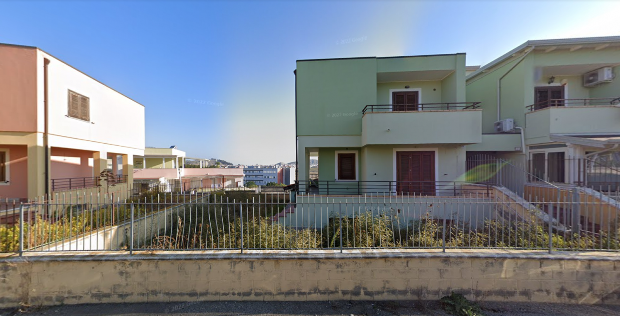 immobile VILLA UNIFAMILIARE ALL'ASTA CON BOX AUTO IN VIA ANTONIO DE CURTIS, CROTONE (KR) - 2