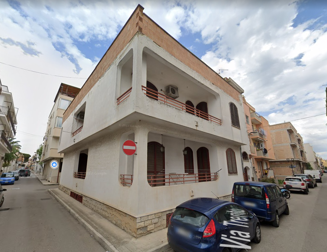immobile AMPIO APPARTAMENTO ALL'ASTA CON GARAGE E DEPOSITO IN VIA RAFFAELLO S., BERNALDA (MT) - 2