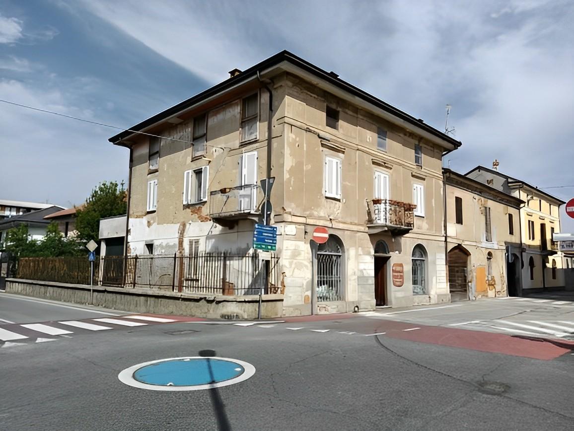 immobile BILOCALE CON AUTORIMESSA ALL'ASTA IN VIA ROMA, CRESCENTINO (VC) - 4
