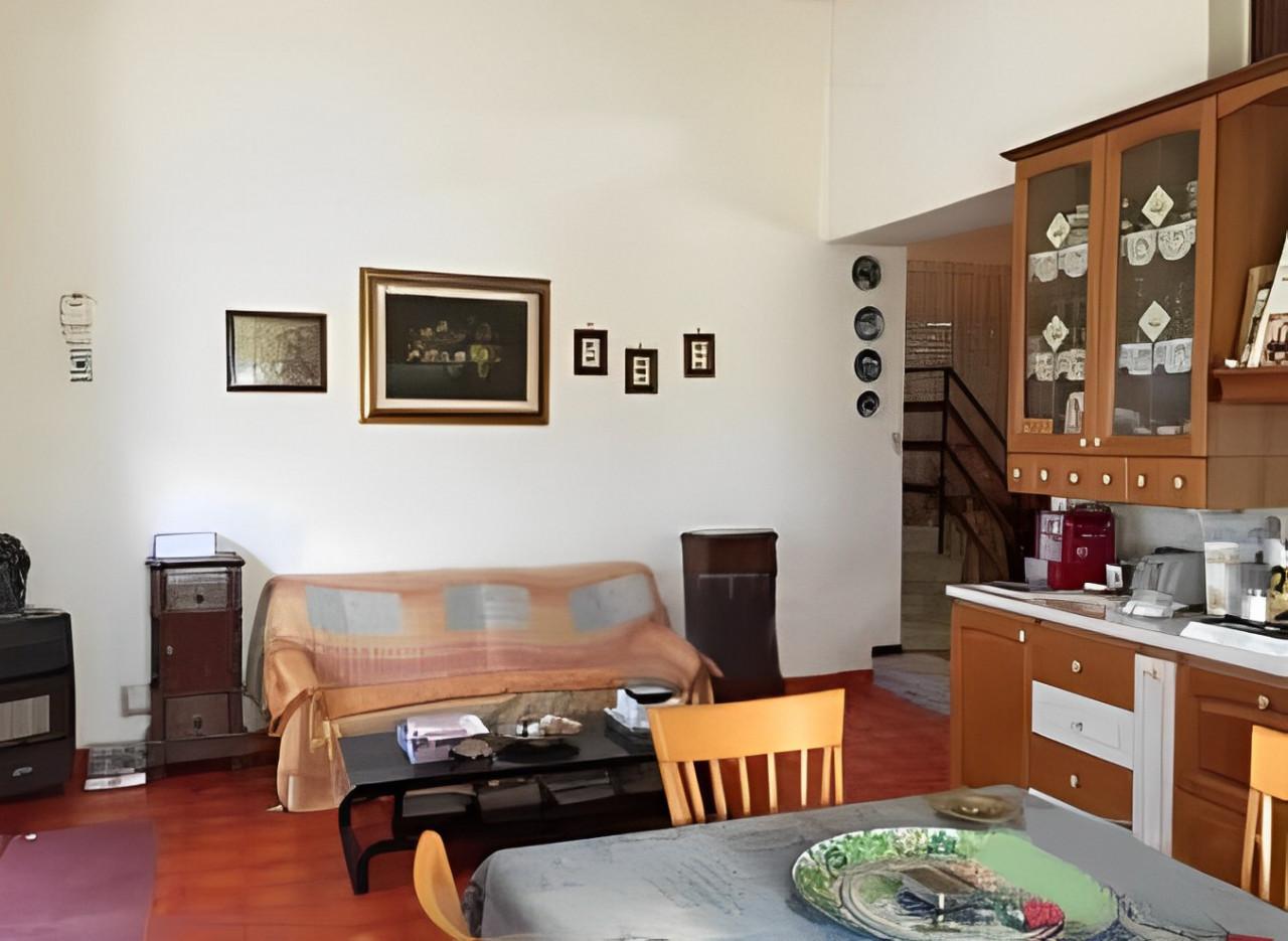 immobile VILLA CON TERRAZZO, GARAGE E GIARDINO ALL'ASTA IN VIA DEL GALLO, MISTERBIANCO (CT) - 1