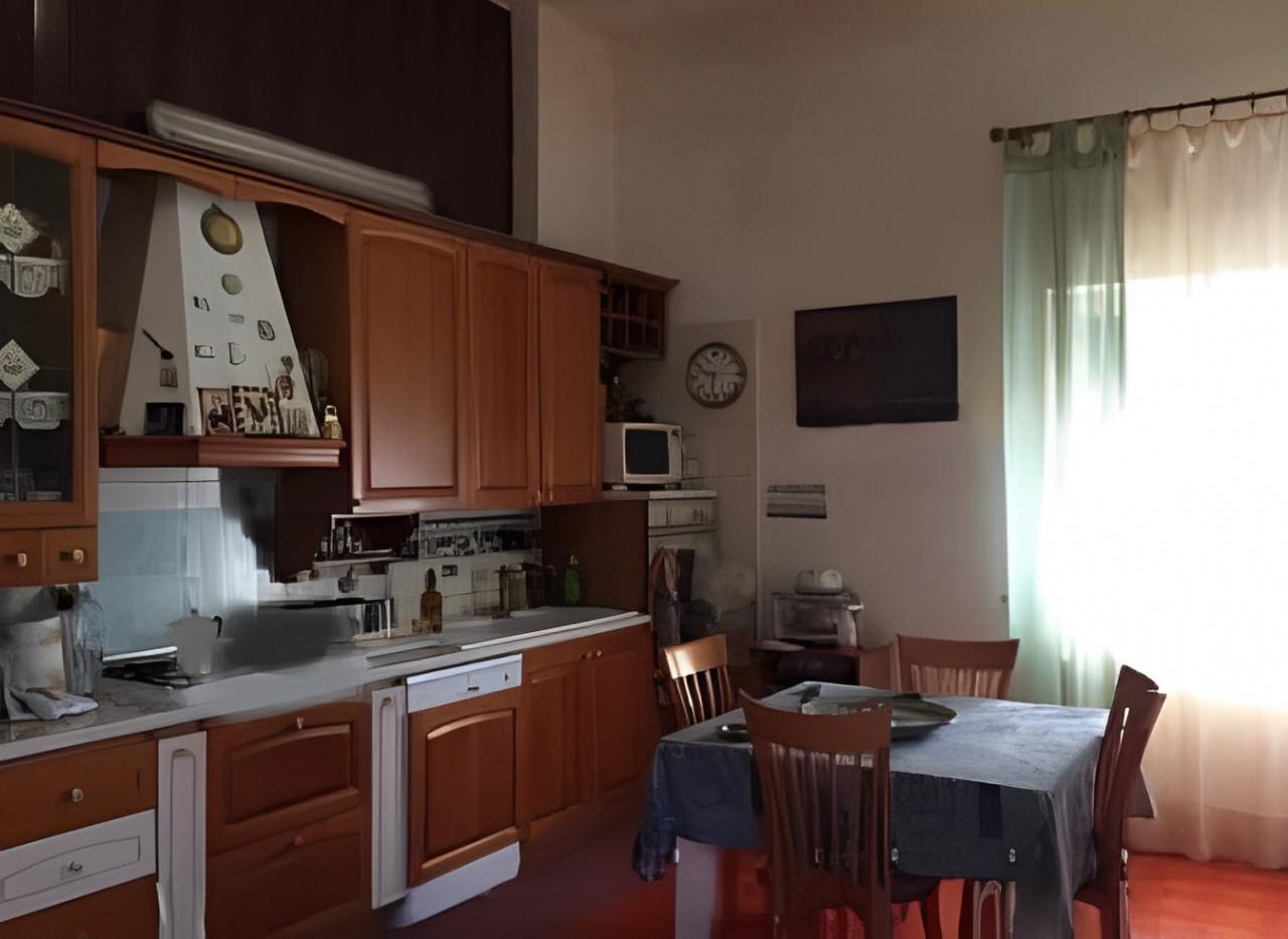 immobile VILLA CON TERRAZZO, GARAGE E GIARDINO ALL'ASTA IN VIA DEL GALLO, MISTERBIANCO (CT) - 5