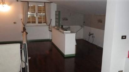 immobile APPARTAMENTO SU PIU' LIVELLI ALL'ASTA IN VIA VALLE, CINGOLI (MC) - 3