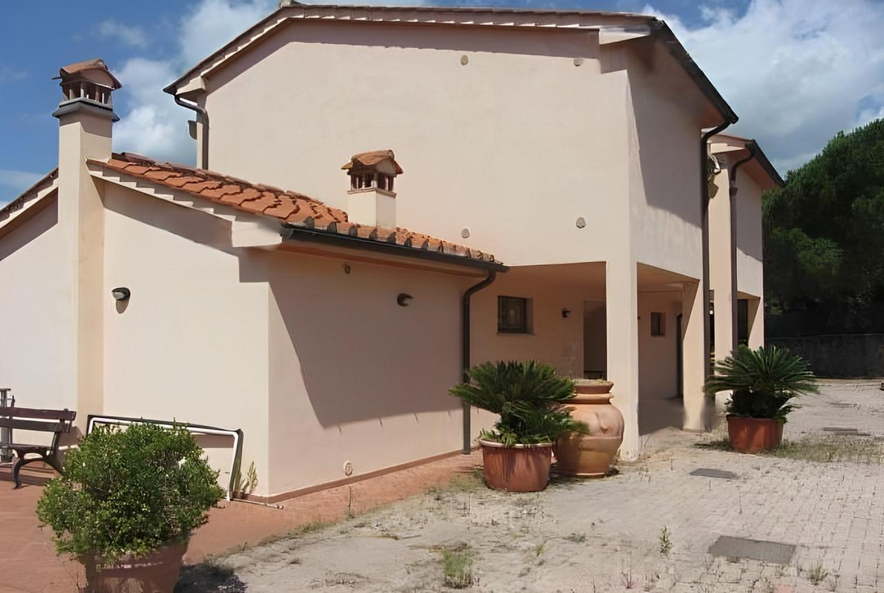 immobile ALBERGO/RESIDENCE ALL'ASTA IN VIA SANGUINARIA, PISTOIA (PT) - 4