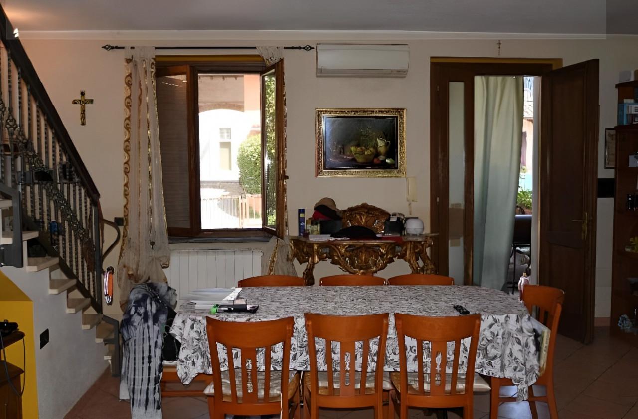 immobile VILLA A SCHIERA CON AUTORIMESSA ALL'ASTA IN VIA ROMA, SPINADESCO (CR) - 2
