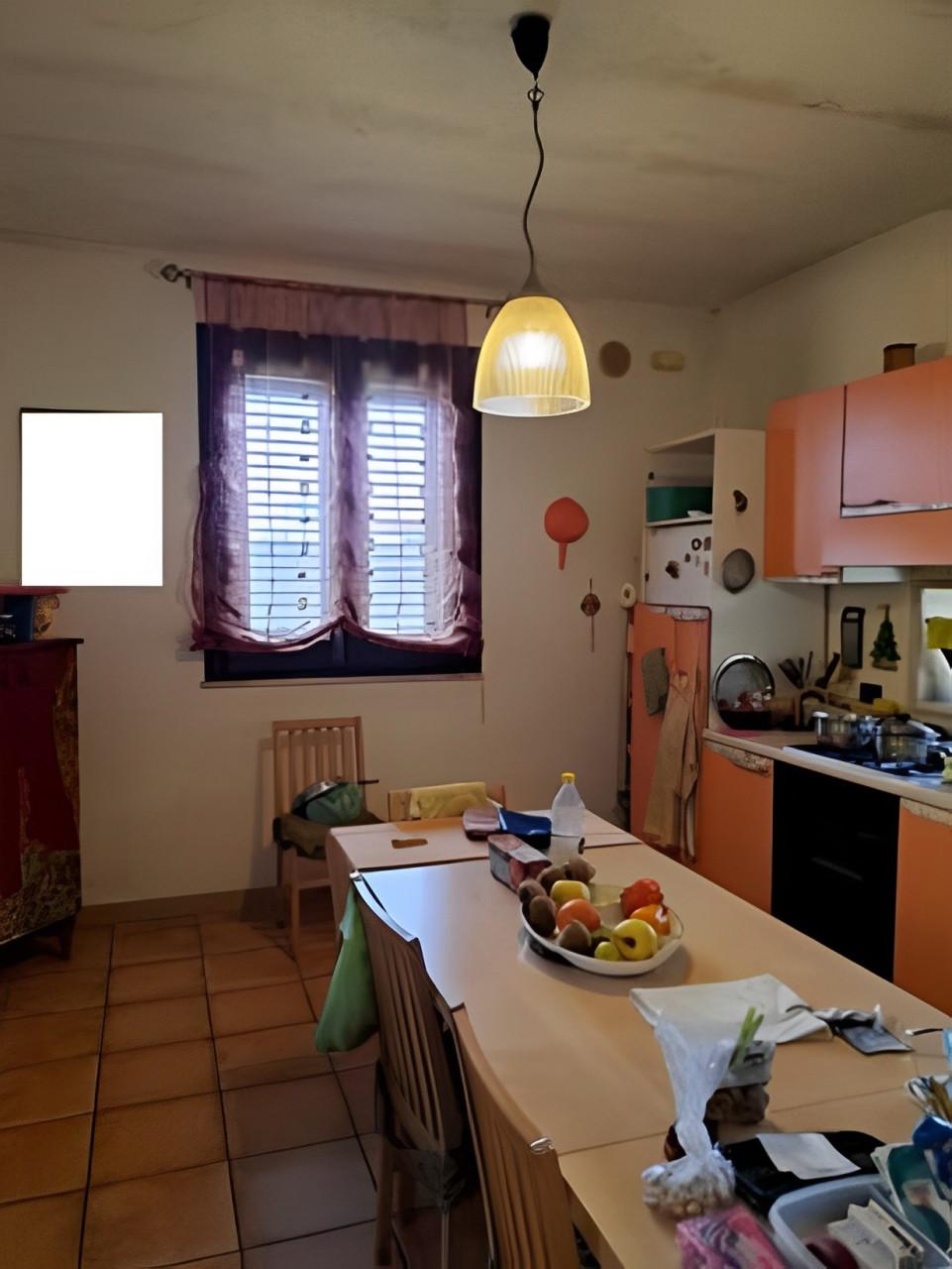 immobile AMPIO QUADRILOCALE ALL'ASTA IN VIA CESARE PAVESE, VEGLIE (LE) - 1