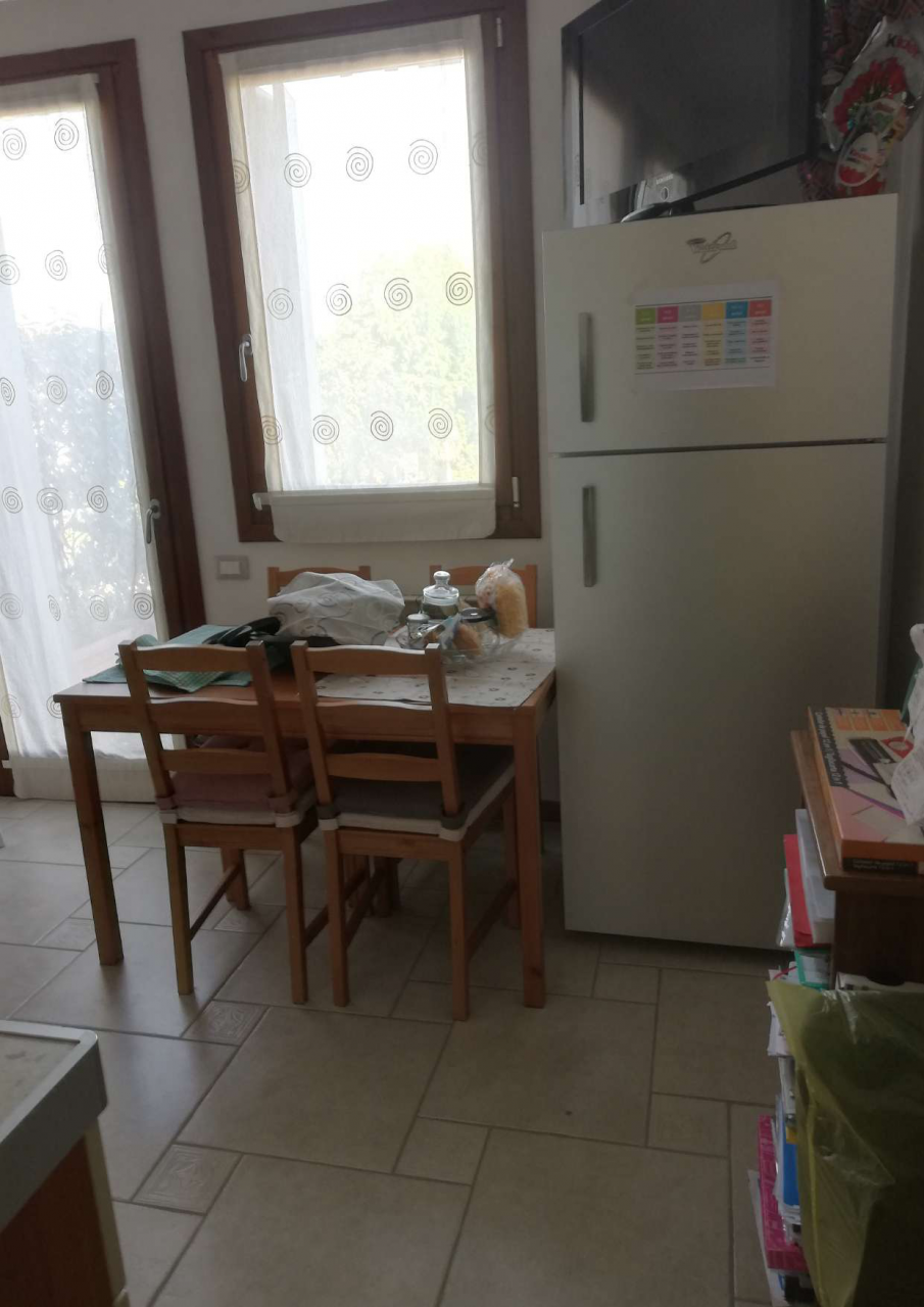immobile CASA A SCHIERA CON GARAGE DOPPIO ALL'ASTA IN VIA DELLA PACE, FIESSO D'ARTICO (VE) - 2