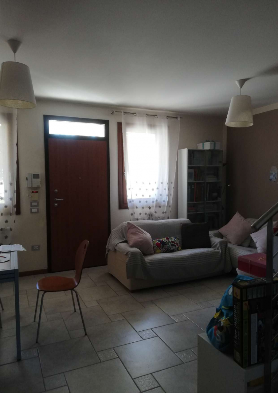 immobile CASA A SCHIERA CON GARAGE DOPPIO ALL'ASTA IN VIA DELLA PACE, FIESSO D'ARTICO (VE) - 5