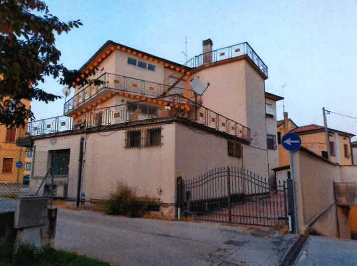 immobile QUADRILOCALE CON TERRAZZO ALL'ASTA IN VIA VERDI, CORNUDA (TV) - 3