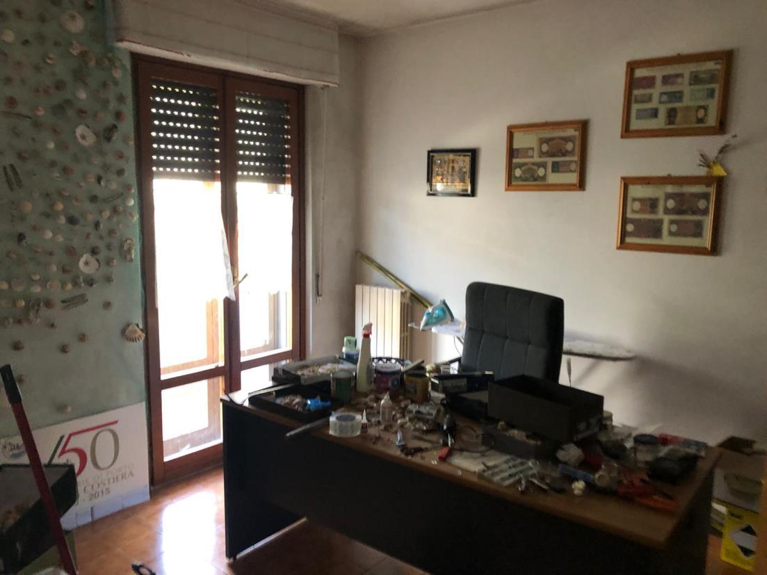 immobile QUADRILOCALE CON GARAGE ALL'ASTA IN CONTRADA FONTE ABECETO, RIPATRANSONE (AP) - 2