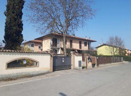 immobile IN VENDITA ALL'ASTA APPARTAMENTO CON DUE GARAGE IN VIA DELLE DALIE, SPESSA (PV) - 4