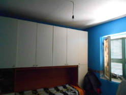 immobile TRILOCALE CON BALCONE ALL'ASTA IN VIA LICOLA MARE, GIUGLIANO IN CAPANIA (NA) - 2