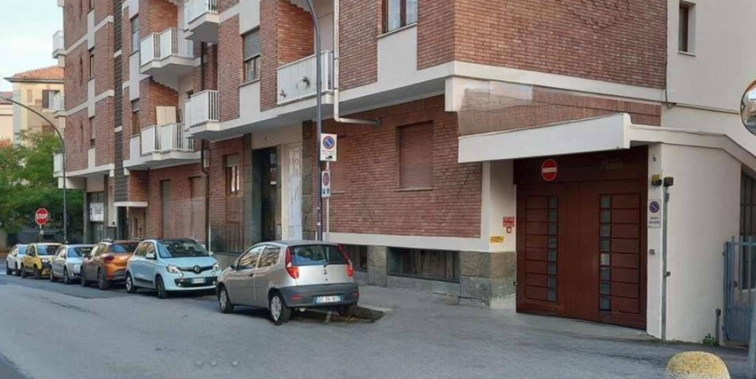immobile BOX AUTO E RIPOSTIGLIO ALL'ASTA IN VIA FRANCESCO PETRARCA, ASTI (AT) - 1
