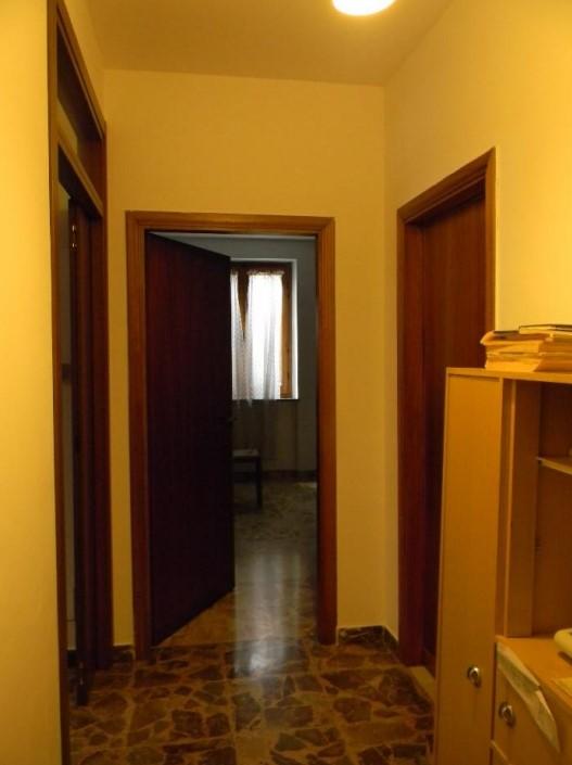 immobile TRILOCALE CON DUE TERRENI ALL'ASTA IN LOCALITA' ROCCA RIPESENA, ORVIETO (TR) - 5