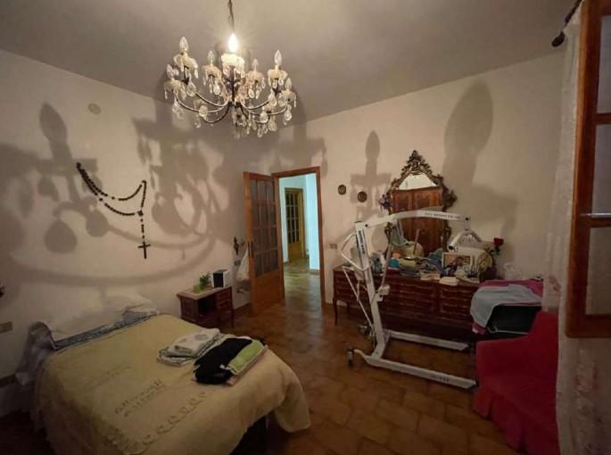 immobile AMPIO APPARTAMENTO CON TERRAZZO ALL'ASTA IN VIA CAITAS, BUGGERRU (SU) - 5