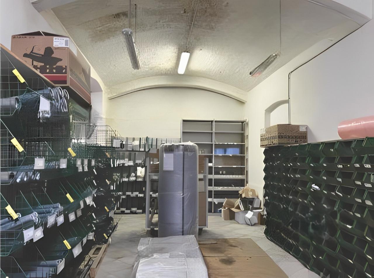 immobile NEGOZIO E LABORATORIO ALL'ASTA IN VIA BRUNO BUOZZI, SASSOFERRATO (AN) - 3