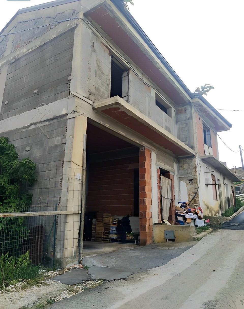 immobile EDIFICIO DA ULTIMARE SU DUE PIANI ALL'ASTA IN VIA PAGLIA, CASTEL DI IUDICA (CT) - 2