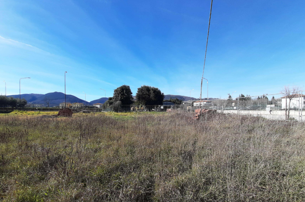 immobile TERRENO EDIFICABILE ALL'ASTA IN VIA SAN SERGIO, CINGOLI (MC) - 2