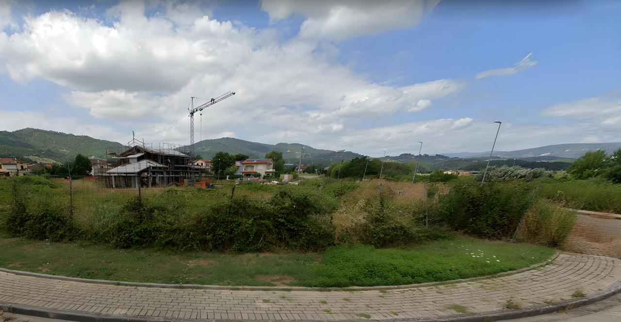 immobile DUE TERRENI IN ASTA IN VIA CASTELNUOVO, SERRAVALLE P. (PT) - 1