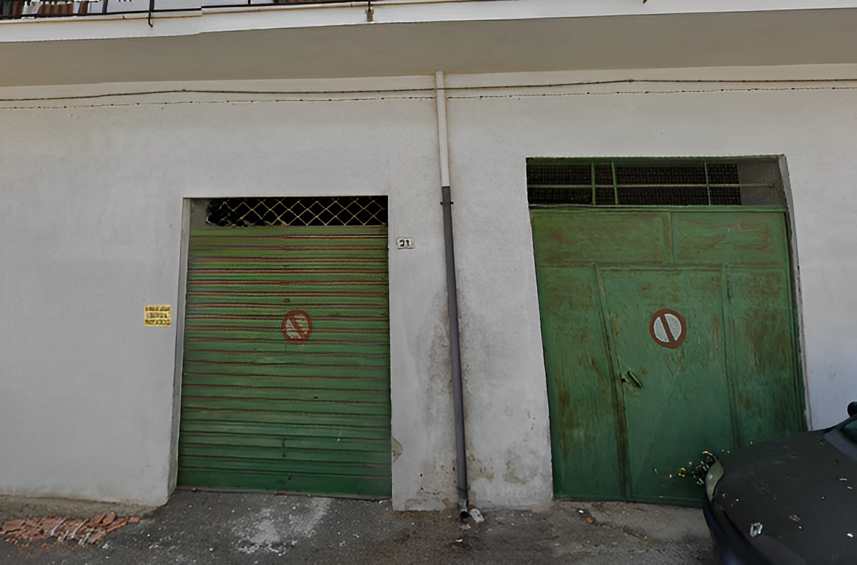 immobile AMPIO MAGAZZINO ALL'ASTA IN VIA GIUSEPPE VERDI, POMARICO (MT) - 2