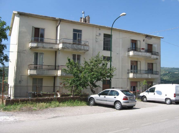 immobile TRILOCALE CON TERRAZZO ALL'ASTA IN VIA FALCONE E BORSELLINO, PONTELANDOLFO (BN) - 3