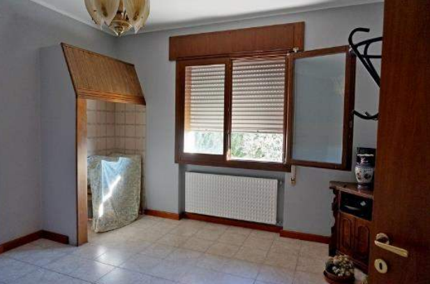 immobile VILLA CON ACCESSORI IN VENDITA ALL'ASTA IN VIA CHIESA FRIOLA, POZZOLEONE (VI) - 3