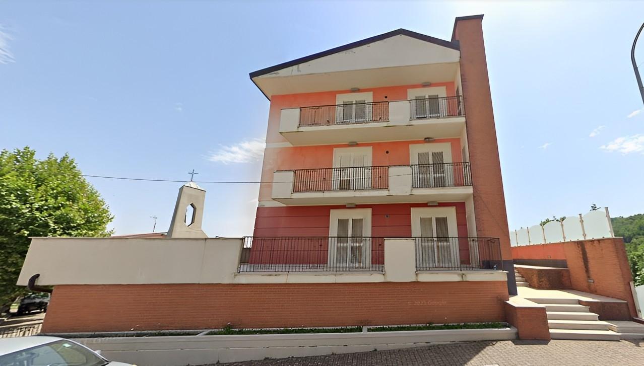 immobile TRILOCALE CON GARAGE ALL'ASTA IN FRAZIONE CIARDELLI, PIETRASTORNINA (AV) - 1