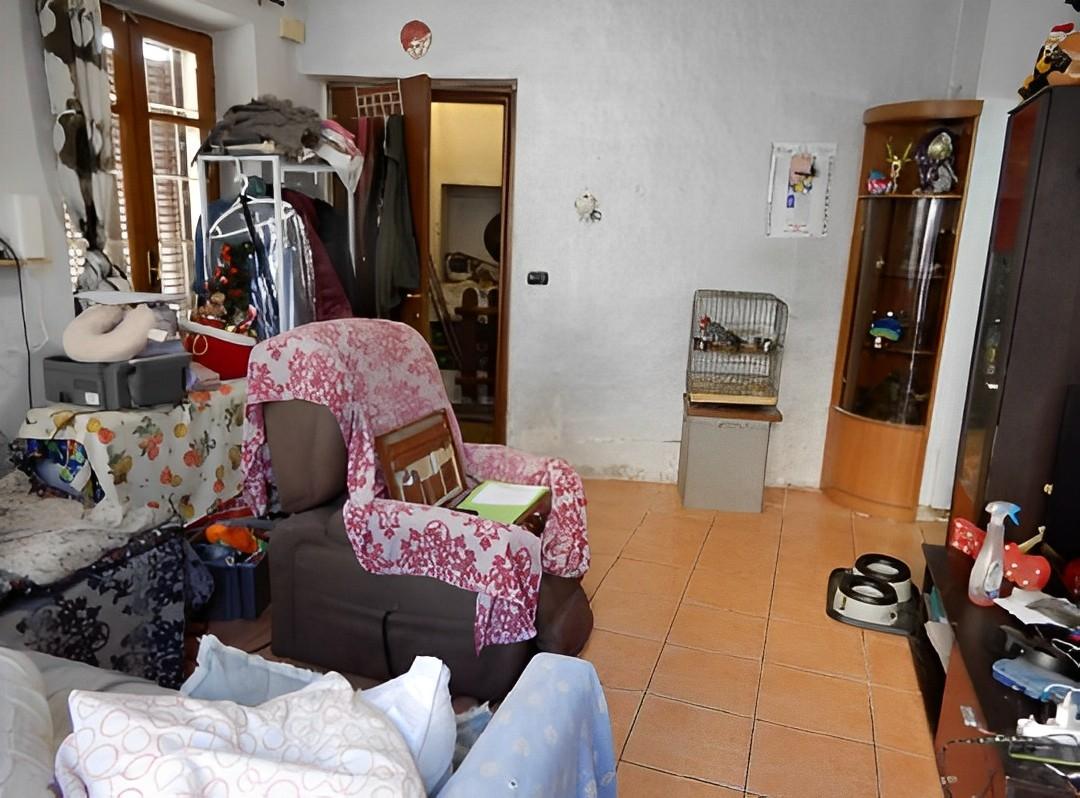 immobile CASA A SCHIERA E GARAGE ALL'ASTA IN VIA ASIGLIANO, DESANA (VC) - 3