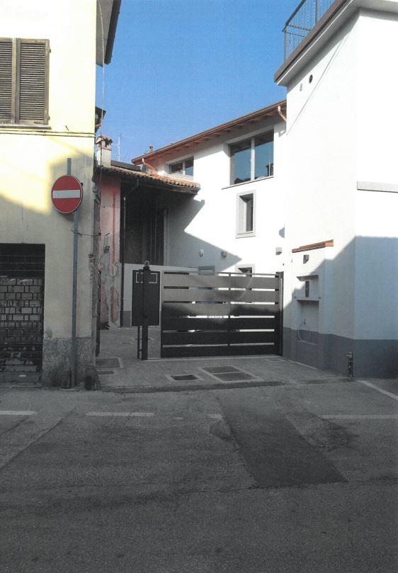 immobile TRILOCALE ALL'ASTA IN VIA FRANZICHE, RIVOLTA D'ADDA (CR) - 3