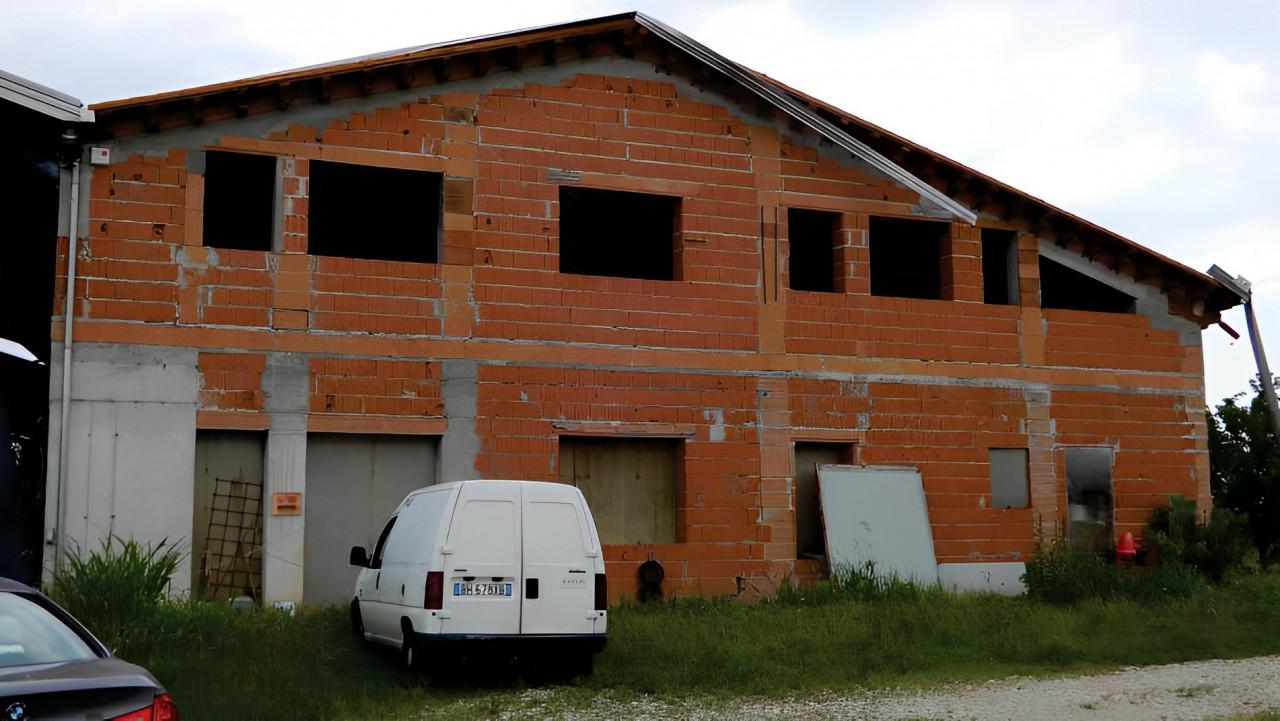 immobile EDIFICIO IN ASTA CON TERRENI IN VIA S. MICHELE, ASOLO (TV) - 5
